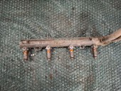 RAMPA INJECTOARE VOLKSWAGEN GOLF IV OEM: 036133319.