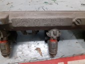 RAMPA INJECTOARE VOLKSWAGEN POLO 9N OEM: 036133319.