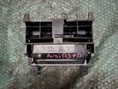 SCRUMIERA AUDI A3 8P OEM: 8P0857951.