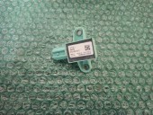 SENZOR IMPACT AUDI A4 B8 OEM: 8K0955557C.