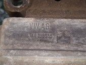 SUPORT / TAMPON CUTIE VITEZE SKODA OCTAVIA II OEM: 1K0199555T.