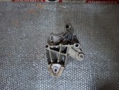 SUPORT / TAMPON MOTOR RENAULT LAGUNA II OEM: 8200032857.