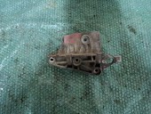 SUPORT ACCESORII MOTOR RENAULT CLIO III OEM: 820040866.