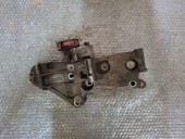SUPORT ACCESORII MOTOR RENAULT MEGANE II OEM: 8200327134.