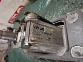 TIMONERIE CU CABLU AUDI A3 8P OEM: 1K0711049AT.