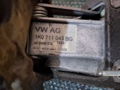 TIMONERIE CU CABLU AUDI A3 8P OEM: 1K0711049BG.