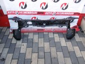 TRAGER RENAULT CLIO III OEM: 8200290143.