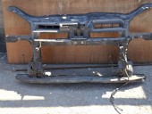 TRAGER VOLKSWAGEN GOLF V 