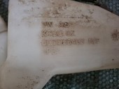 VAS LICHID SPALATOR PARBRIZ VOLKSWAGEN POLO 9N OEM: 6Q0955453N.